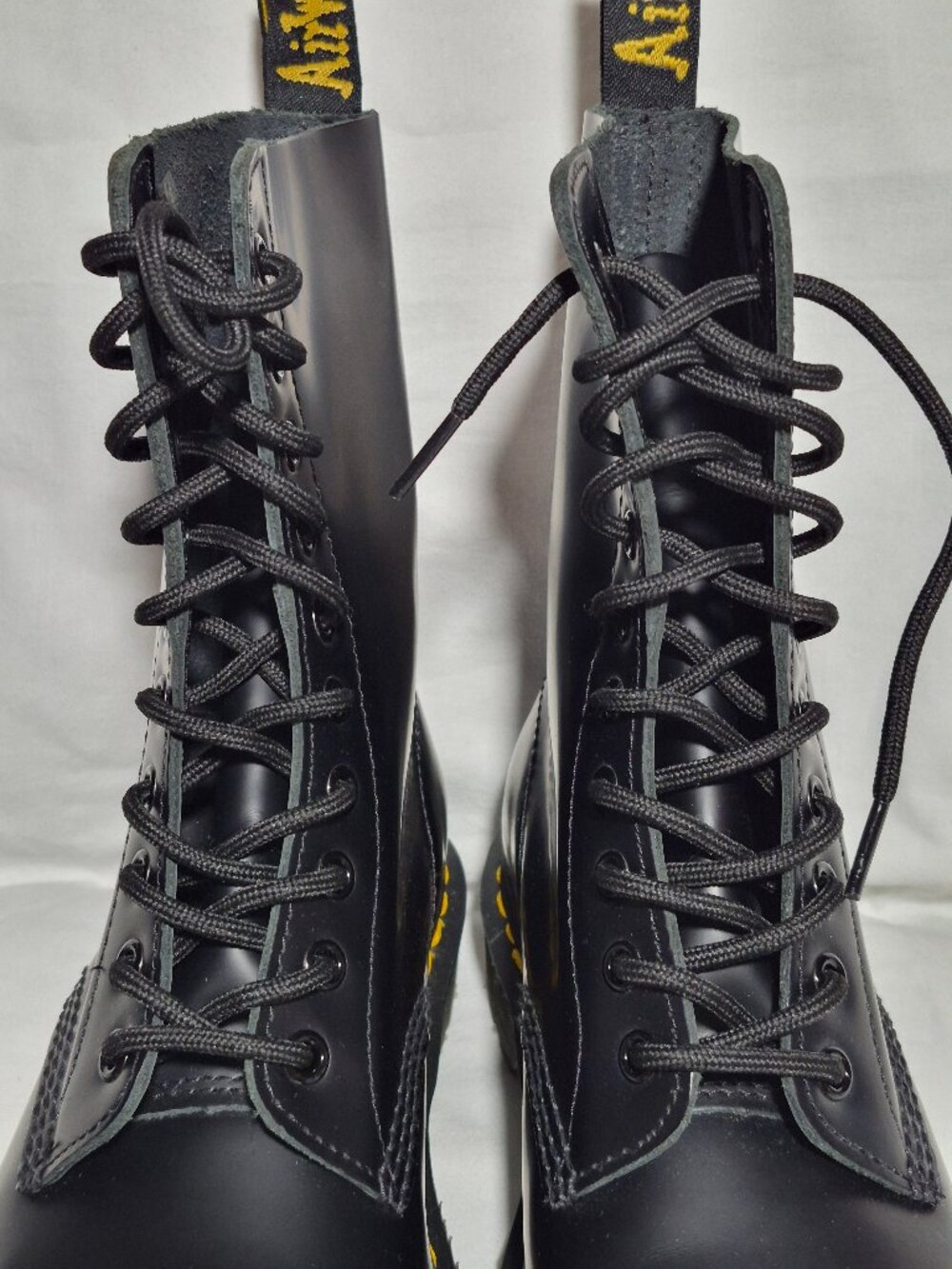 Dr Martens 1490 Women’s Black Smooth Leather Mid-Calf Boot Size US 8 NEW - Picture 8 of 14